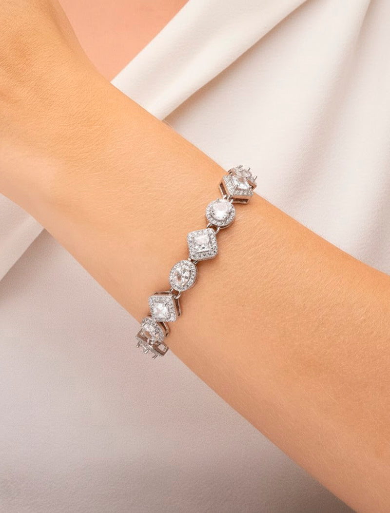 Pulseira Gota Formas Geométricas Cravejada Banho Prateado Cristal