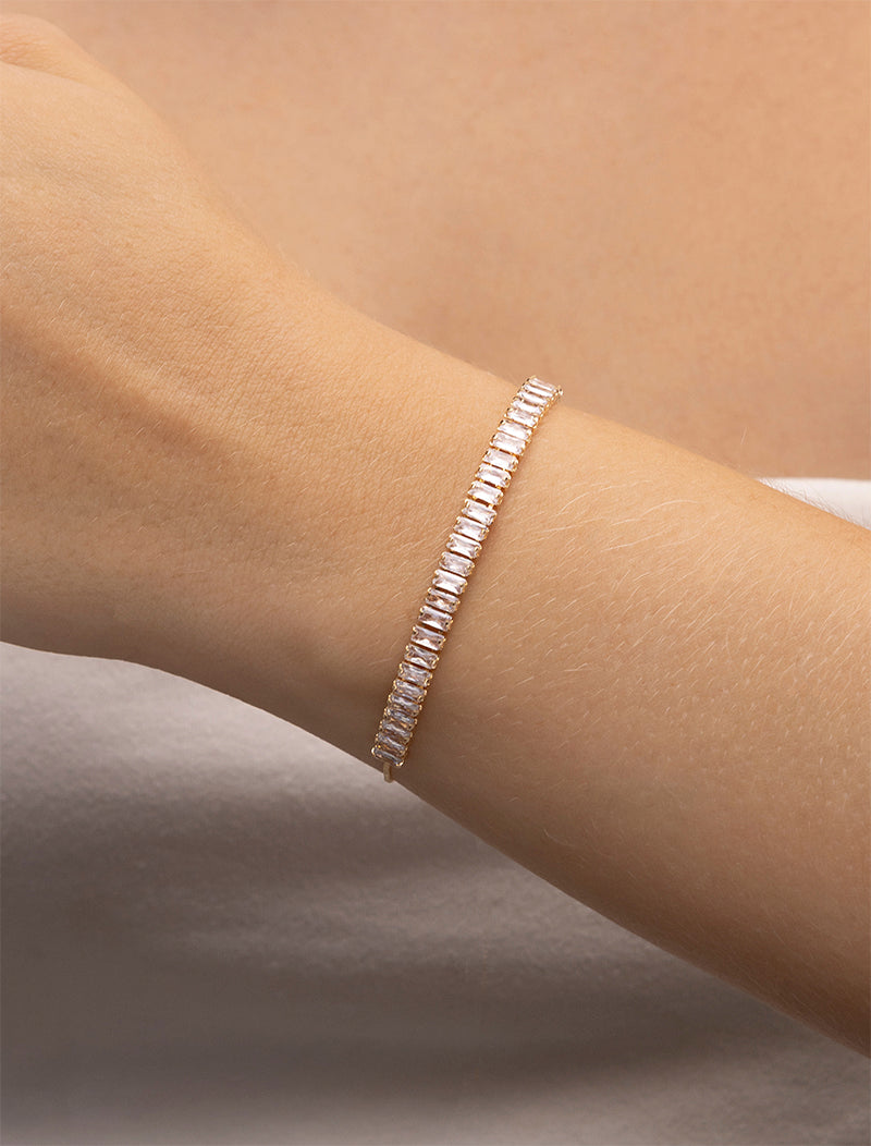 Pulseira Ajustável Baguete Banho Ouro 18K Cristal