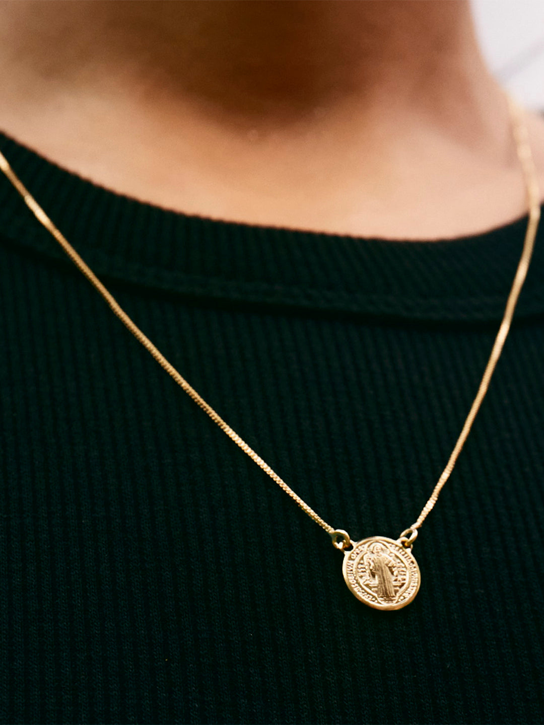 Colar Escapulário Medalha São Bento Banho Ouro 18k
