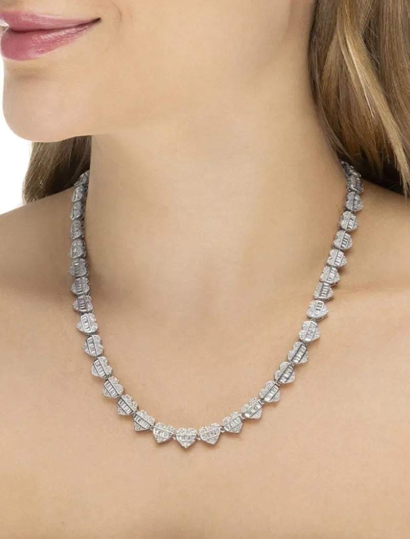 Conjunto Cravejado Coração Banho Prateado Zirconia