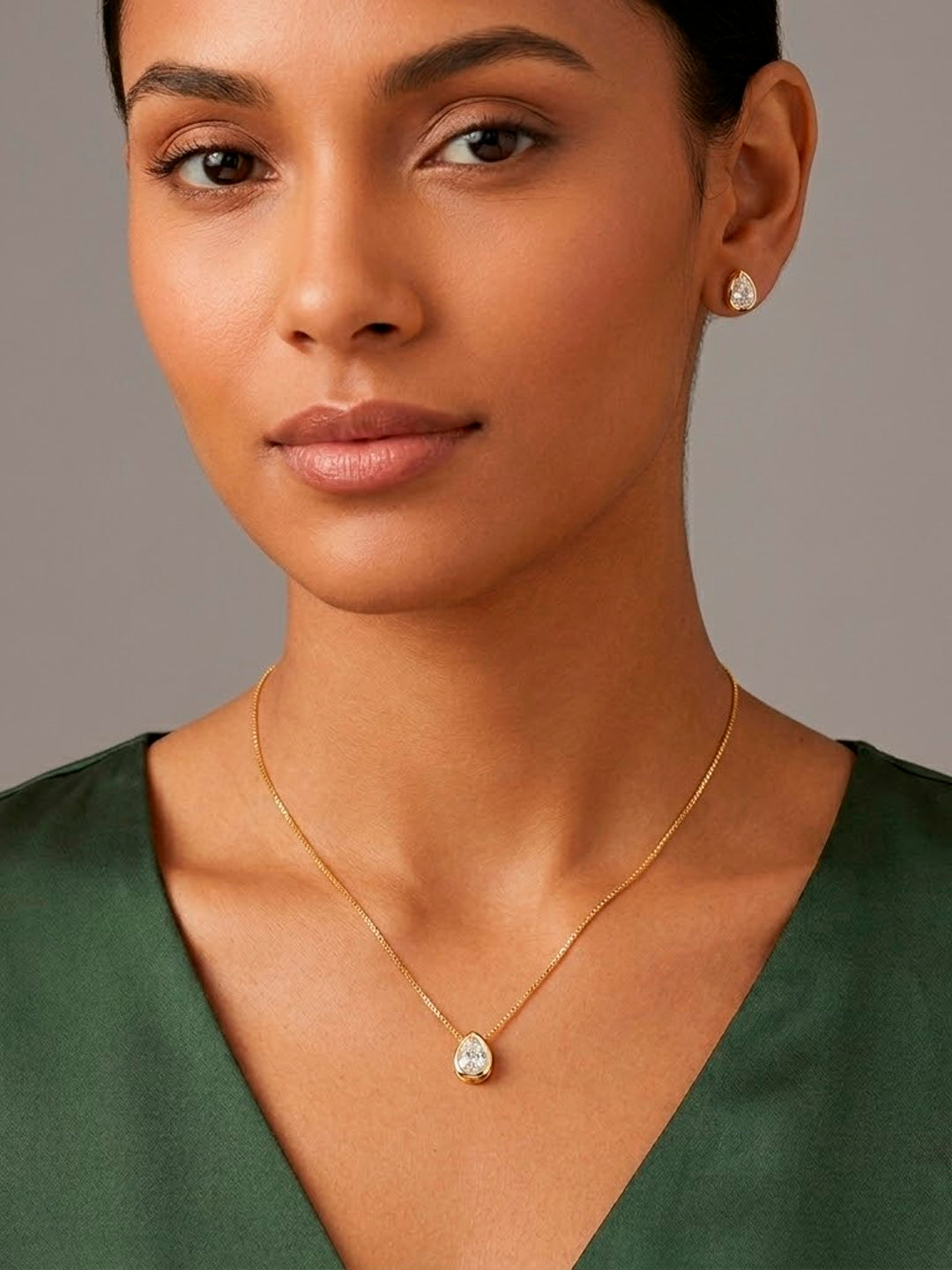 Conjunto Gota Zircônia Delicada Banho Ouro 18k