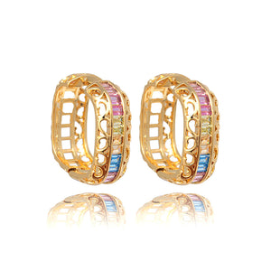 Brinco Argola Clic Quadrado Vazado Banho Dourado Zircônia