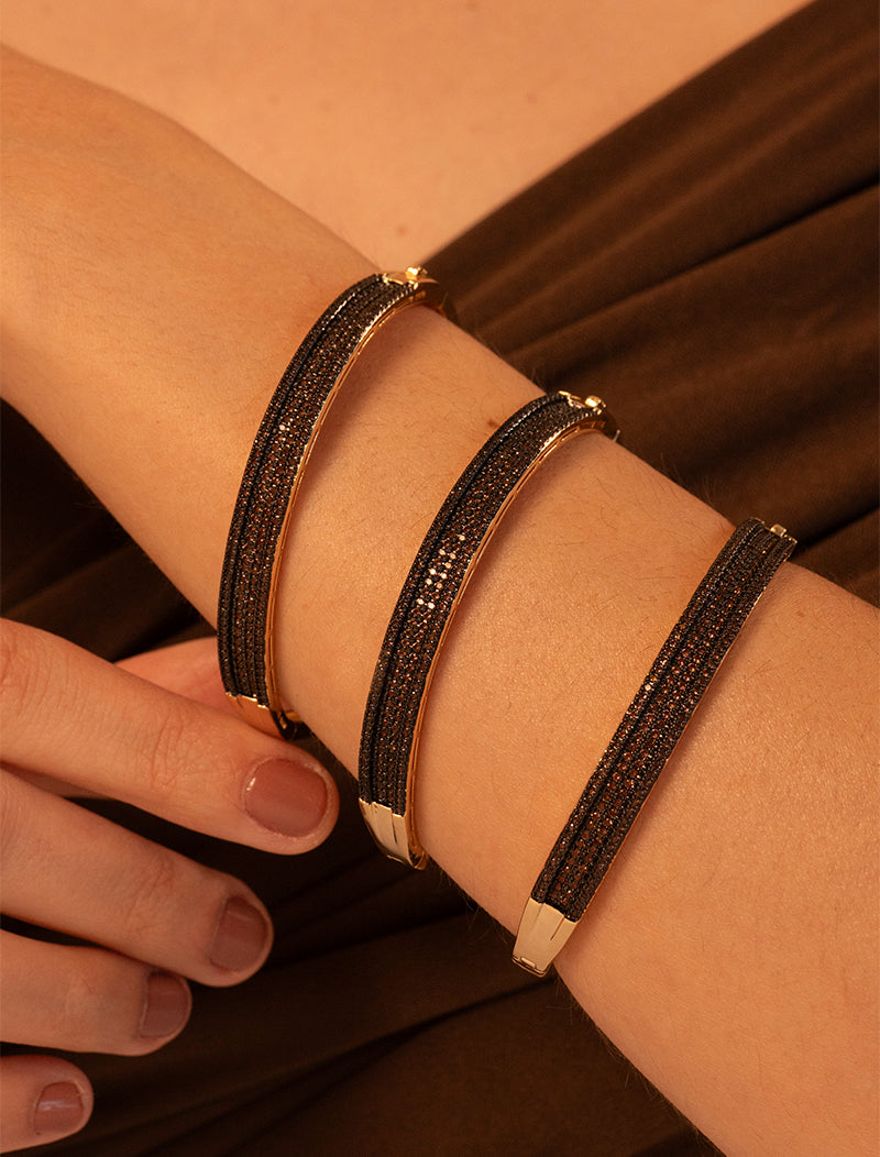 Pulseira Bracelete Frente Cravejada Banho Ouro 18K Zircônia