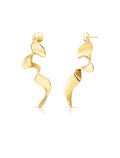 Brinco Longo Ondulado Liso Banhado Ouro 18K
