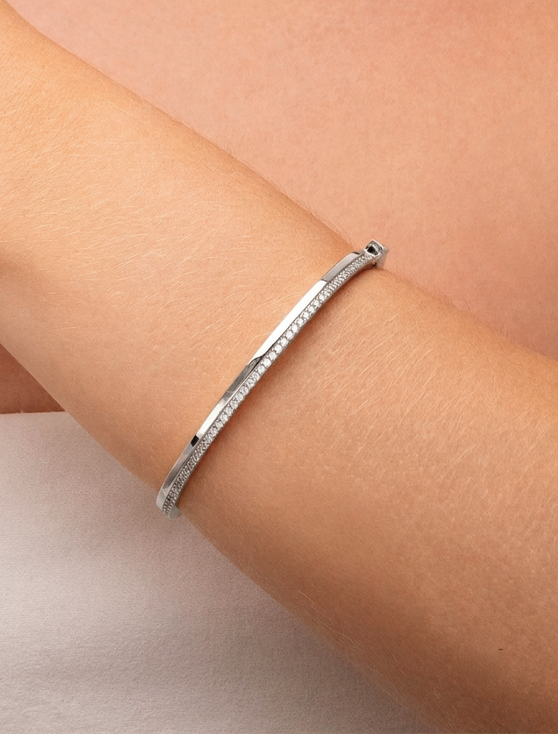 Pulseira Bracelete Fino Cravejado Banho Ródio Zircônia
