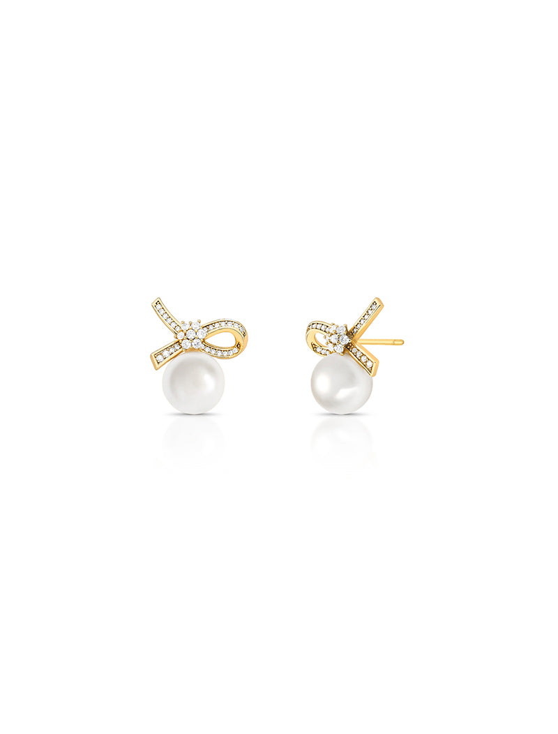 Brinco Base Laço Cravejado Banho Ouro 18K Pérola Shell