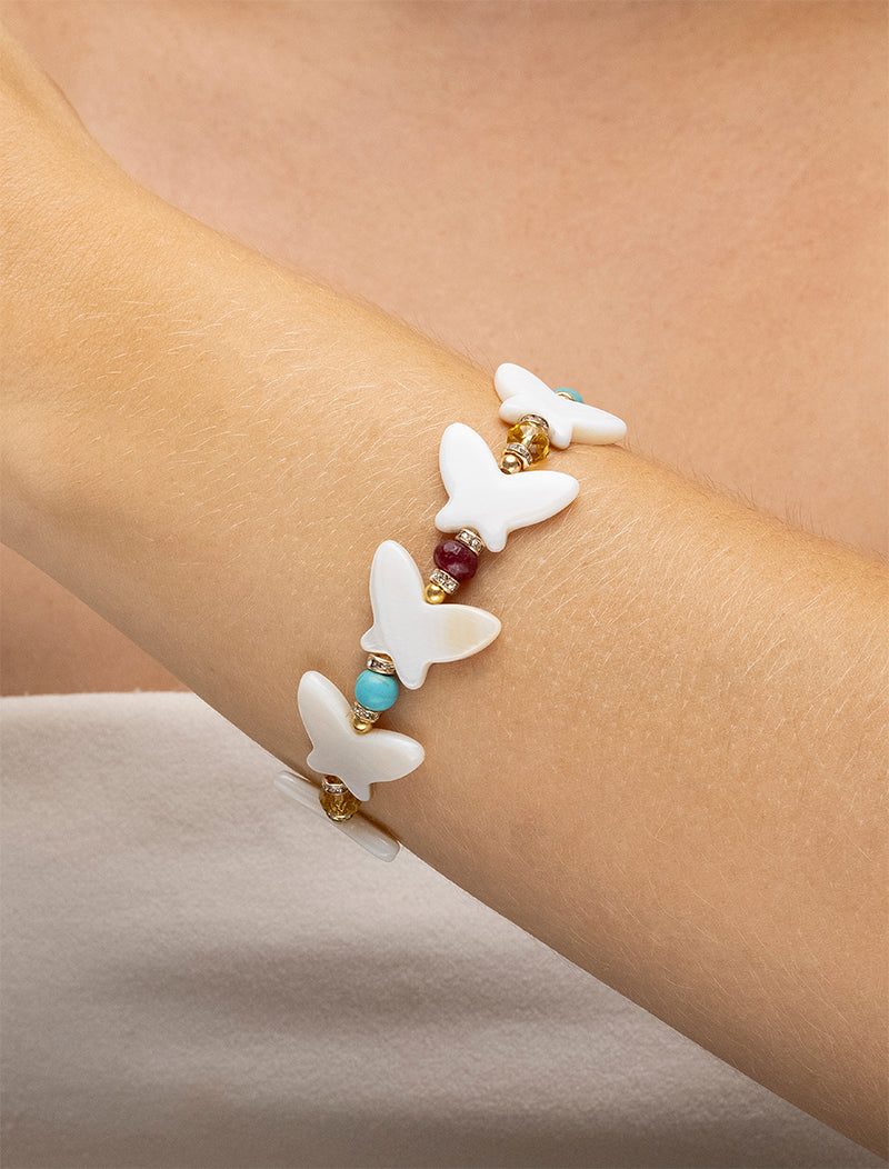 Pulseira Selene Borboleta Pedras Banho Ouro 18k Madrepérola