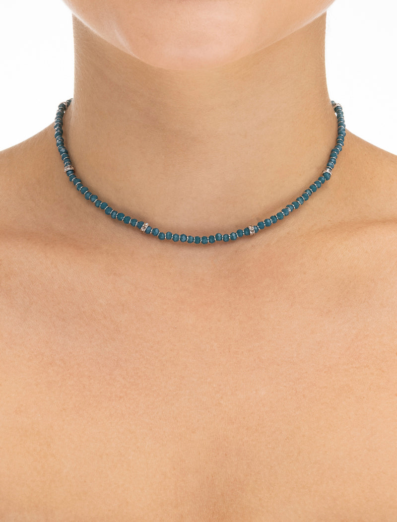 Colar Aqua Teen Choker Pedrinhas Cristais Banho Ródio