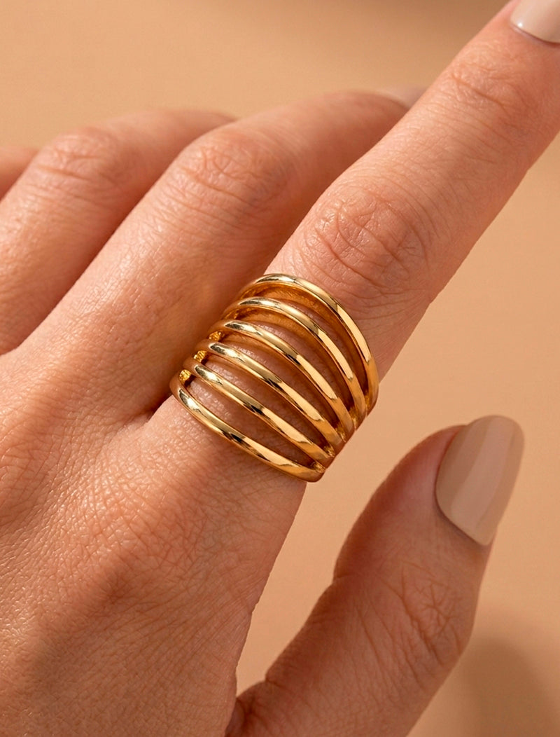 Anel Liso Vazado Banho Ouro 18K