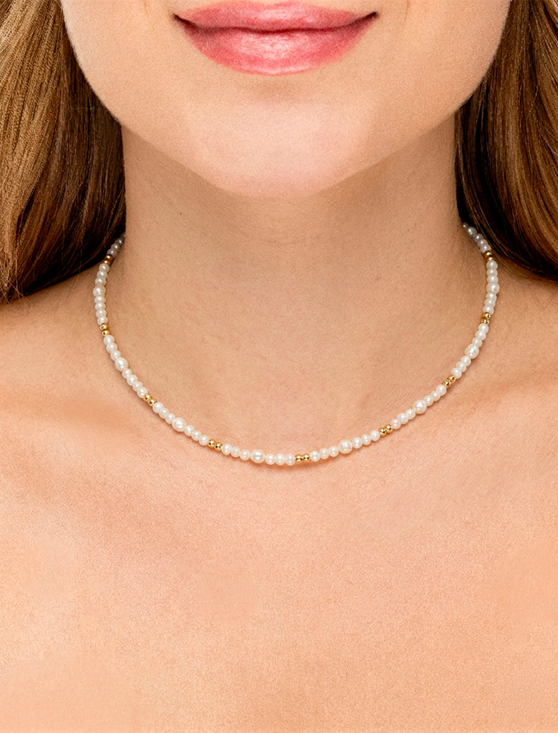 Colar Choker Delicada Banho Ouro 18k Pérola e Pedra da Lua