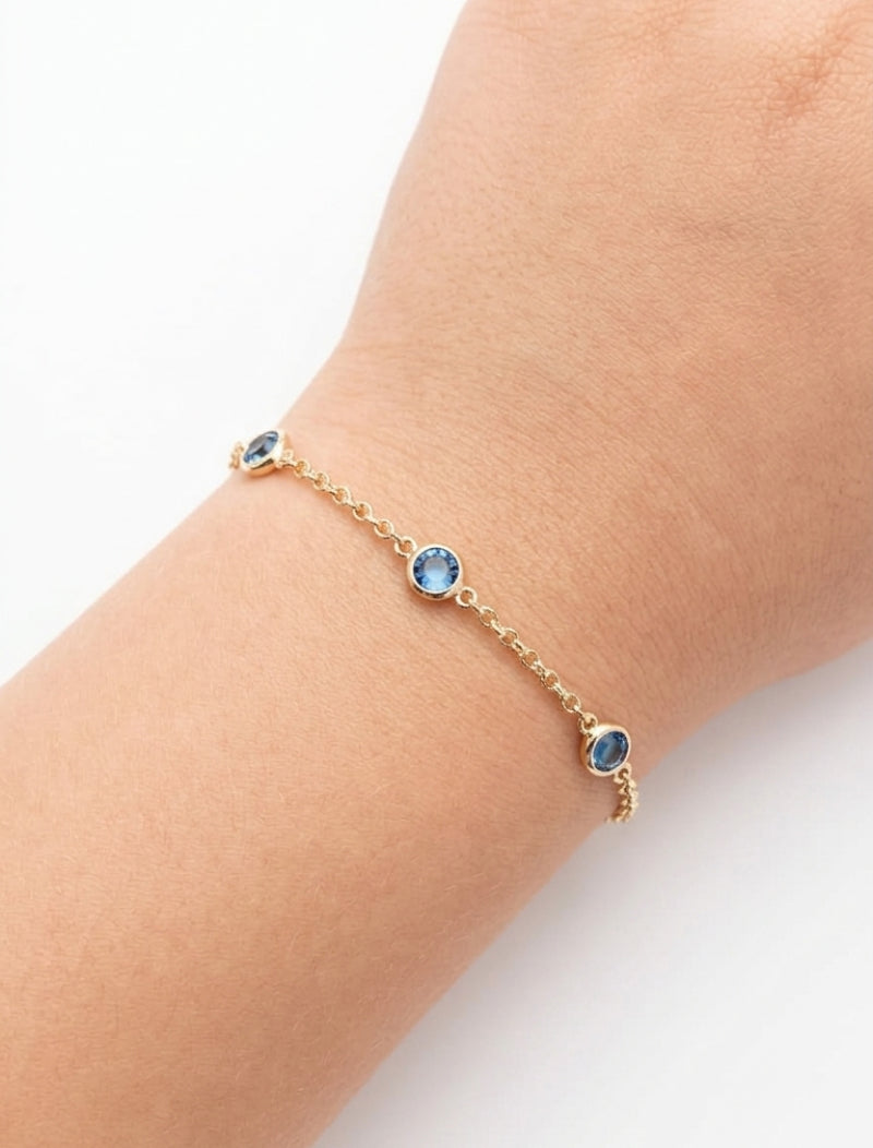 Pulseira Infantil Cinco Pontos de Luz Banho Ouro 18K