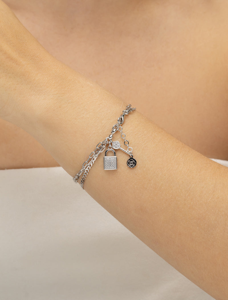 Pulseira Chave e Cadeado Cravejado Banho Ródio