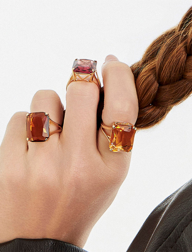 Anel Retangular Banho Ouro 18K Cristal