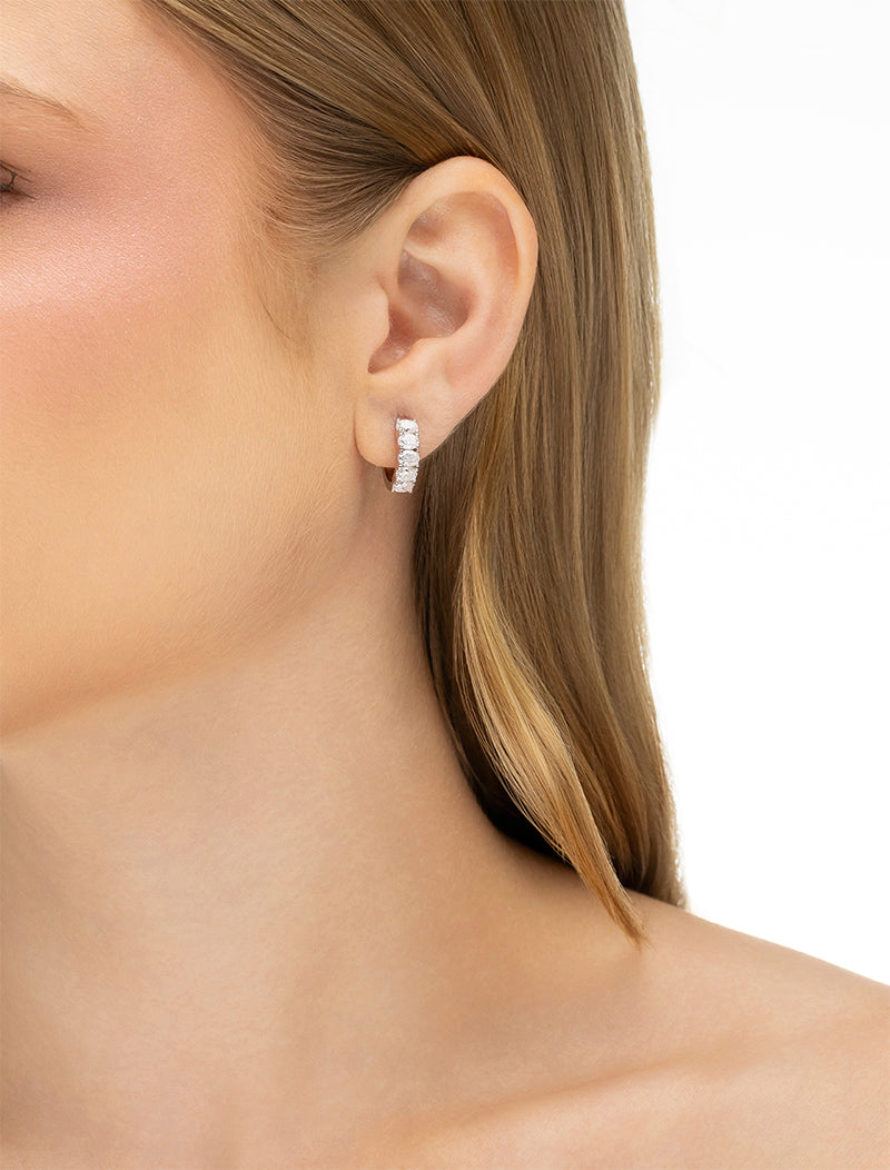 Brinco Argola Oval 3.4mm Prata 925 Moissanite