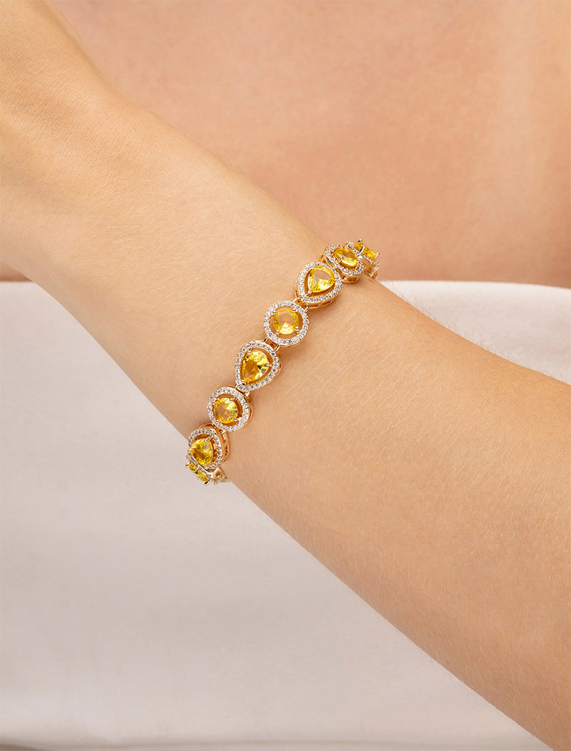 Pulseira Anne Geométrico Cravejado Banho Dourado Cristal Zircônia