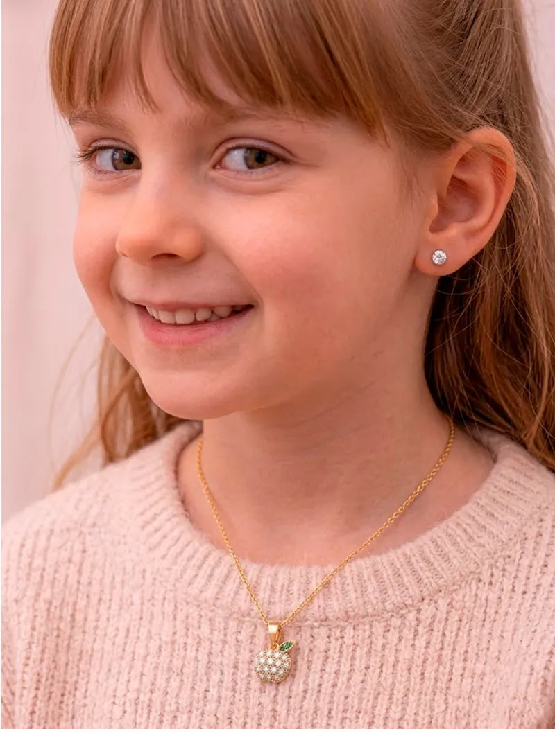 Colar Infantil Pingente Maçã Cravejada Banho Ouro 18K Zircônia