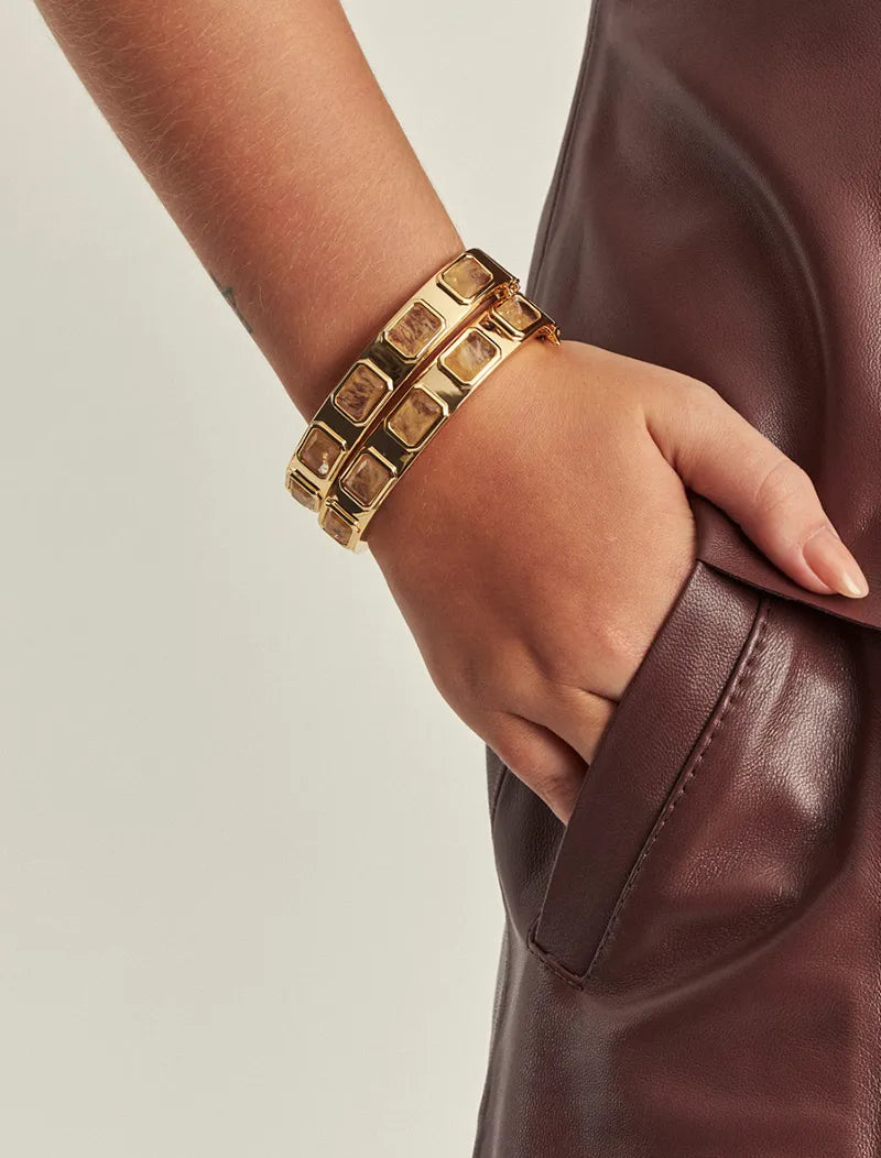Pulseira Bracelete Detalhes Retângulo Banho Ouro 18K Crital Rutilada