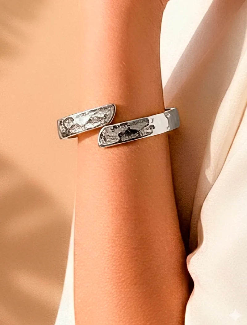 Pulseira Bracelete Articulável Texturizado Liso Banho Ródio