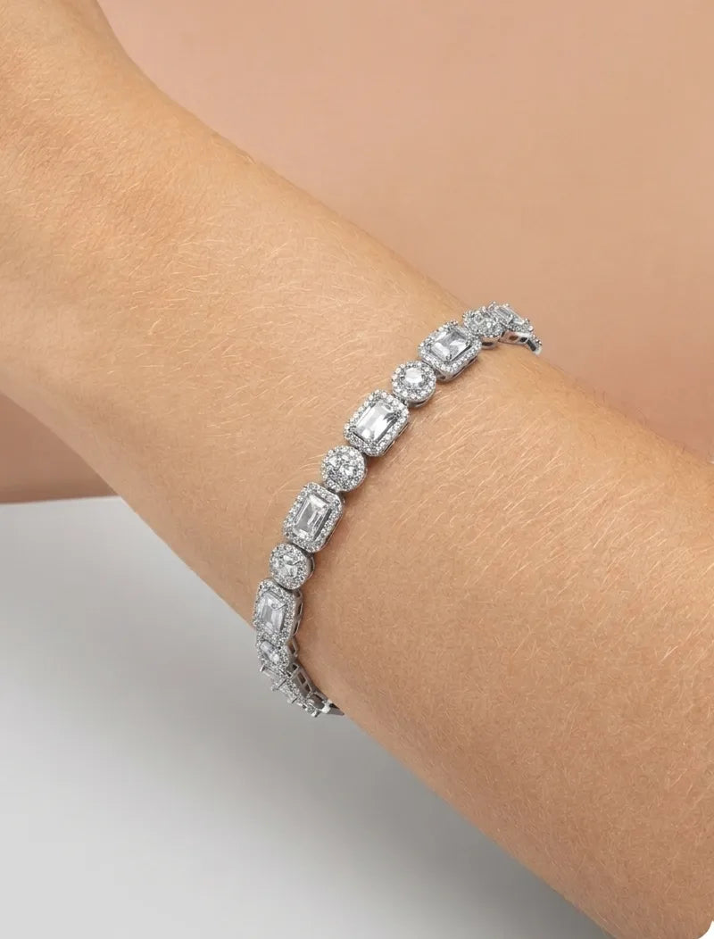 Pulseira Cravejada Redonda Banho Prateado Zircônia