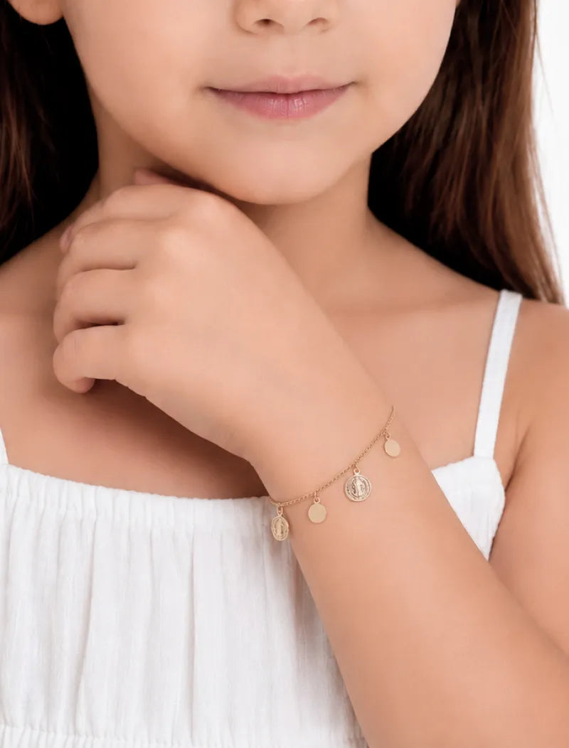 Pulseira Infantil Pingentes Medalha São Bento Banho Ouro 18k