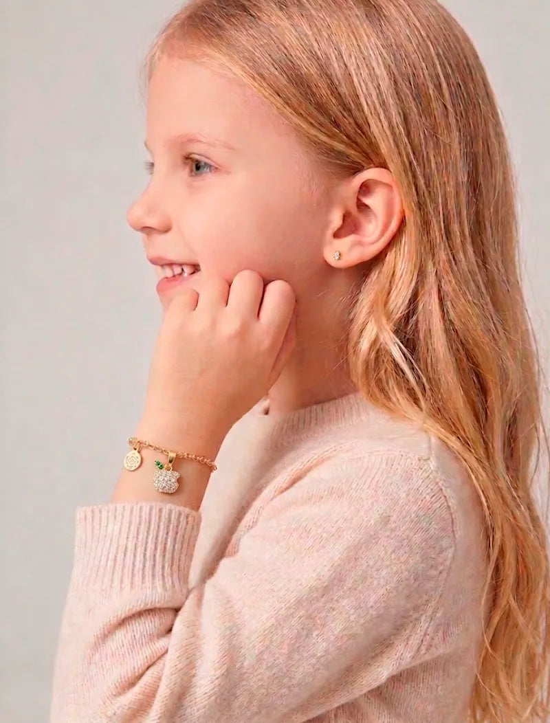 Pulseira Infantil Elos Pingente Maçã Cravejada Banho Ouro 18K Zircônia