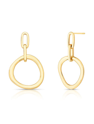Brinco Liso Triângulo Vazado Banho Ouro 18K