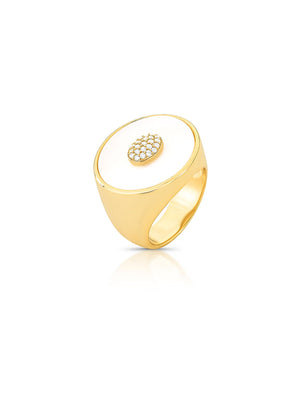 Anel Oval Meio Cravejado Pedra Banho Ouro 18K Madrepérola