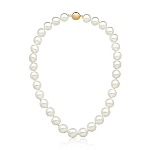 Colar Pérola Shell Fecho Imã Banho Ouro 18K