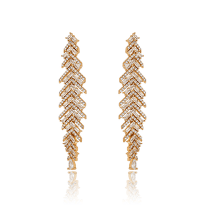 Brinco Longo Baguetes Cravejadas Banho Ouro 18K Zircônia