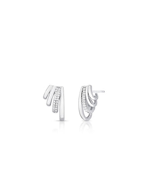 Brinco Meia Argola Voltas Detalhe Cravejado Banho Ródio Zircônia