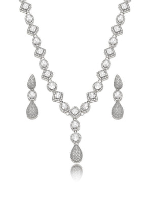 Conjunto Redondo Cravejado Banho Prateado Cristal